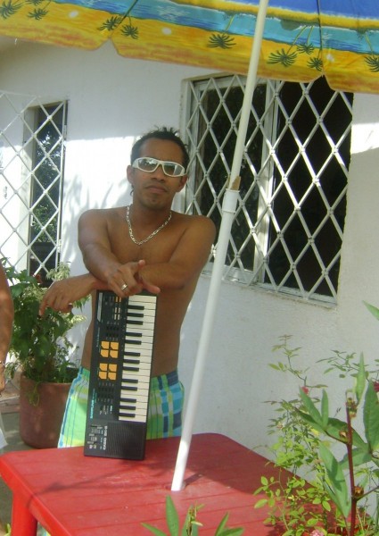 Monosoniko Champeto - 716